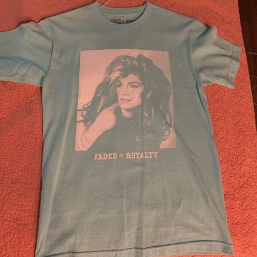 Faded Royalty Cindy Crawford t-shirt (men's S)